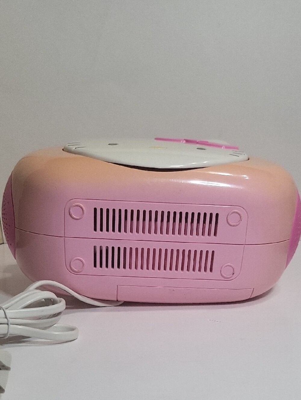 Vintage Hello Kitty Pink CD AM FM Radio - Picture 7 of 9